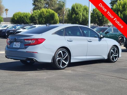 Used 2021 Honda Accord Sport image 4