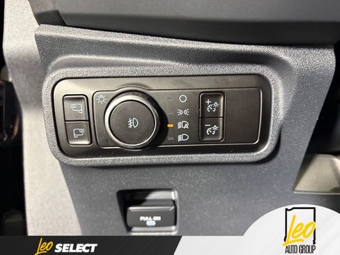 Used 2025 Ford Bronco Outer Banks AWD/4WD image 16