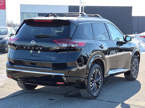 New 2026 Nissan Rogue Platinum w/ Platinum Premium Package image 3