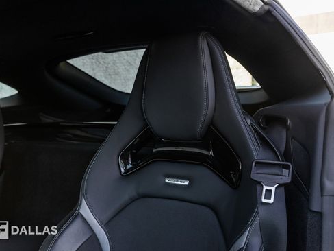 Used 2018 Mercedes-Benz AMG GT R image 28