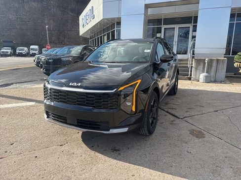 New 2026 Kia Sportage EX image 3