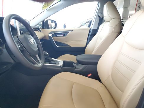 Used 2024 Toyota RAV4 XLE Premium FWD image 19