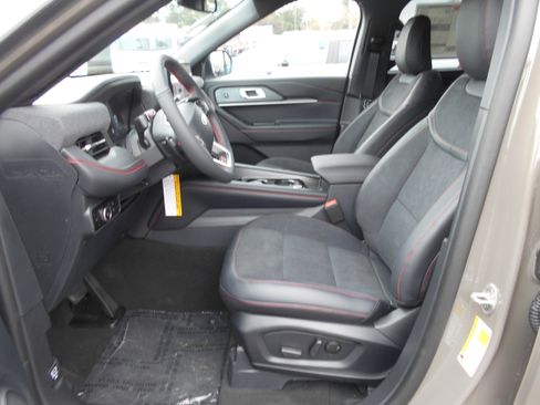 New 2026 Ford Explorer ST image 2