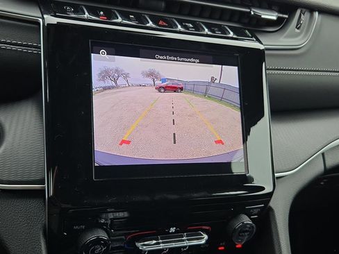 New 2025 Jeep Grand Cherokee Laredo X image 34