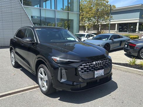 Used 2025 Audi Q5 Premium Plus AWD/4WD image 4