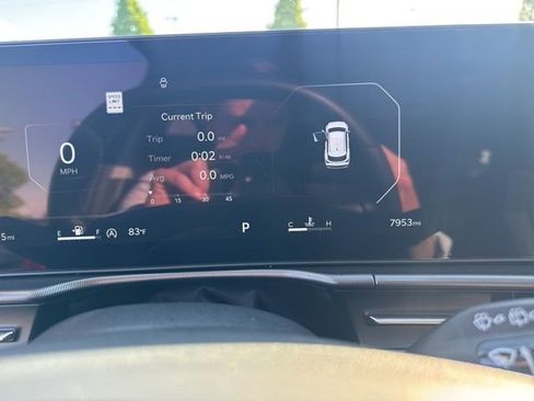 Used 2026 Kia Sportage SX image 11