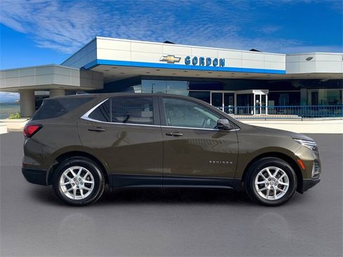 Used 2024 Chevrolet Equinox LT image 5