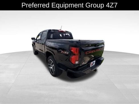 Used 2023 Chevrolet Colorado Z71 w/ Z71 Convenience Package 2 AWD/4WD image 5