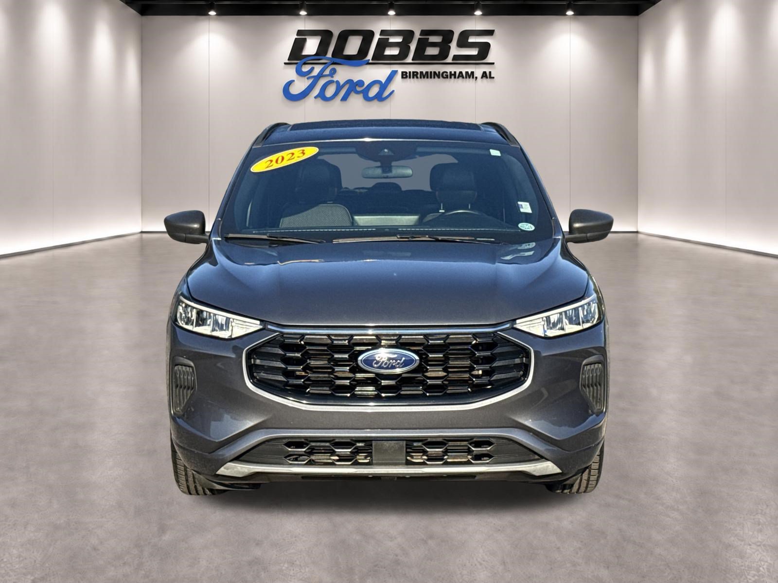 Used 2023 Ford Escape ST-Line w/ Tech Pack #1 FWD image 2