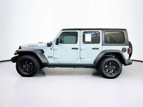 Used 2023 Jeep Wrangler Unlimited image 4