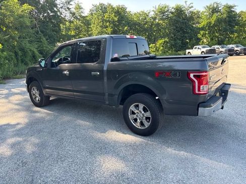Used 2017 Ford F150 XLT w/ Equipment Group 302A Luxury AWD/4WD image 6
