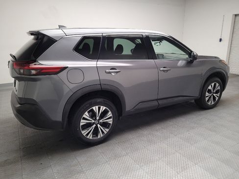 Used 2021 Nissan Rogue SV FWD image 10