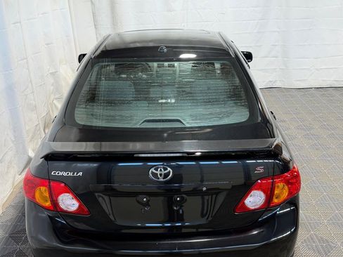 Used 2010 Toyota Corolla S FWD image 7