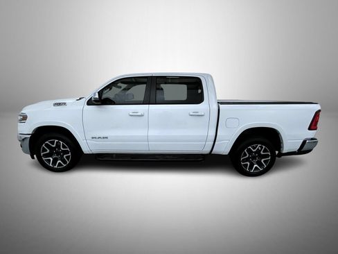 Certified 2025 RAM 1500 Laramie AWD/4WD image 8