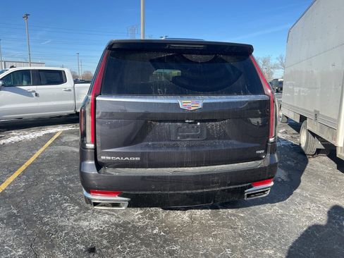 Used 2023 Cadillac Escalade Premium Luxury w/ LPO, Floor Liner Package image 3