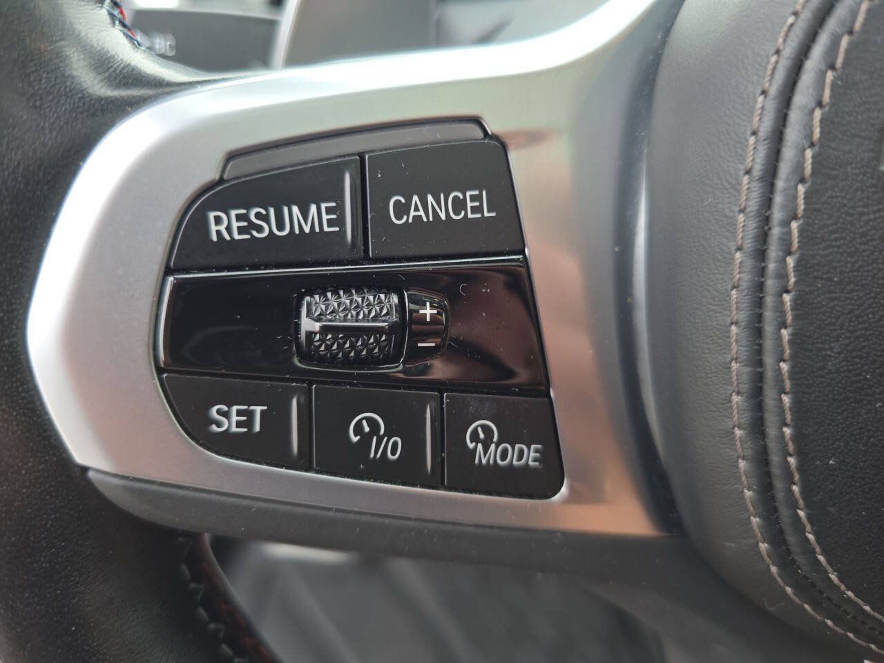 Used 2024 BMW X7 M60i w/ Executive Package AWD/4WD image 30