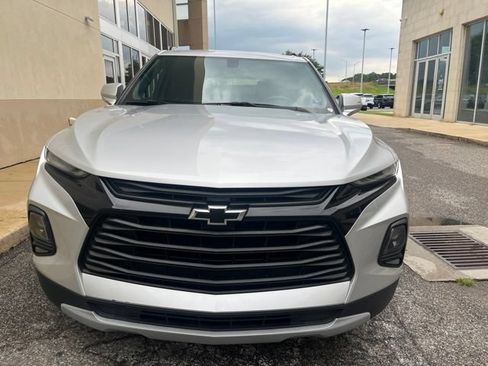 Used 2020 Chevrolet Blazer LT FWD image 2
