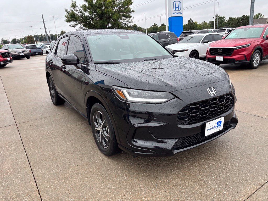 Used 2024 Honda HR-V EX-L image 3