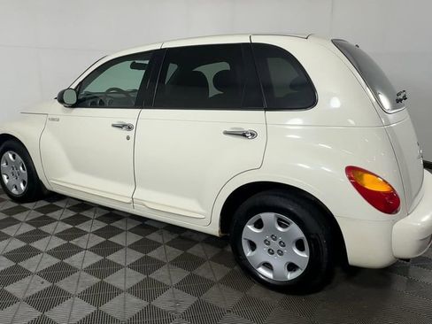 Used 2004 Chrysler PT Cruiser FWD image 6