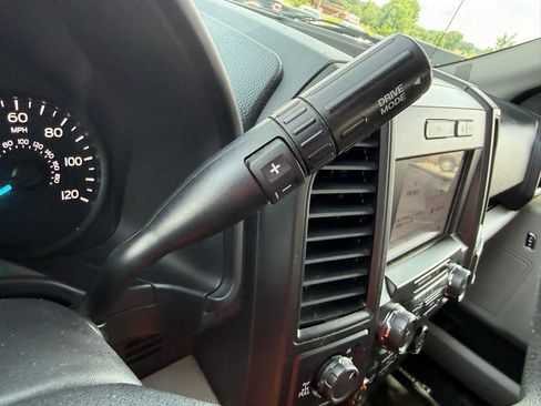 Used 2019 Ford F150 XL w/ Equipment Group 101A Mid AWD/4WD image 22