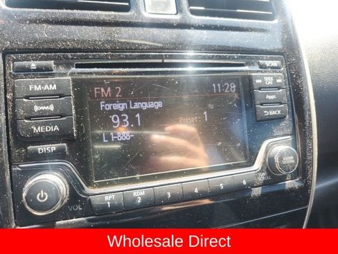Used 2016 Nissan Versa Note SV FWD image 17