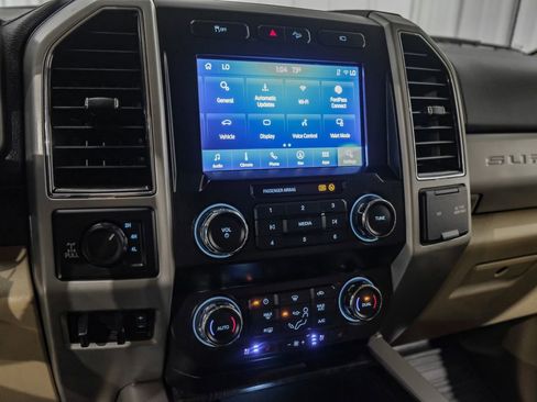 Used 2021 Ford F350 Lariat w/ Lariat Value Package image 24