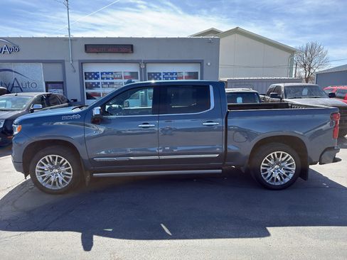 Used 2024 Chevrolet Silverado 1500 High Country image 1