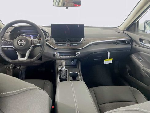 New 2025 Nissan Altima 2.5 SV w/ SV Special Edition Package image 5