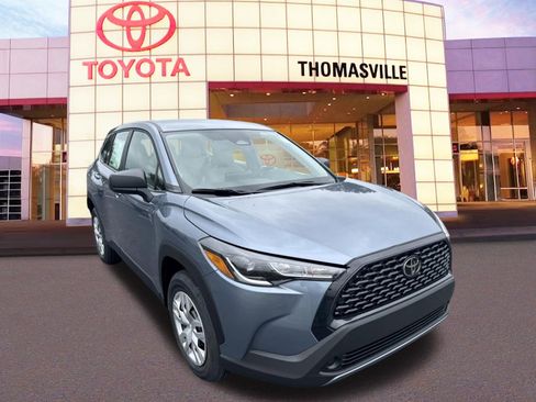 New 2025 Toyota Corolla Cross L image 3