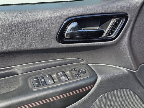 Used 2025 Dodge Durango GT AWD/4WD image 16