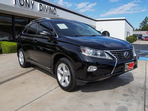 Used 2013 Lexus RX 350 FWD w/ Navigation Pkg image 2