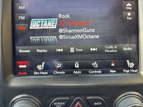 Used 2018 RAM 2500 Big Horn w/ Harvest Edition image 20