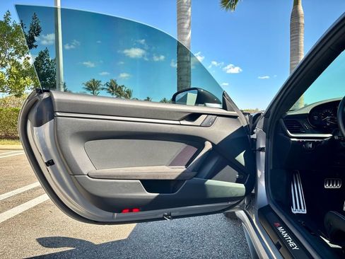 Used 2024 Porsche 911 GT3 RWD image 17