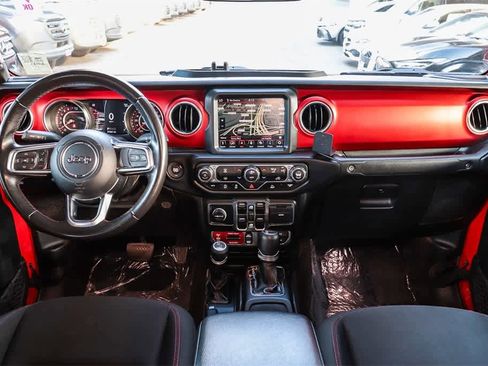 Used 2020 Jeep Gladiator Rubicon image 12
