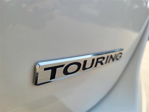 Certified 2024 Honda Odyssey Touring image 29