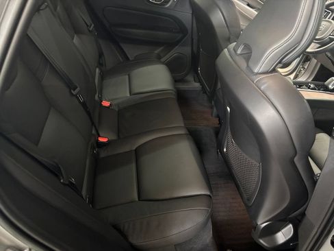 Certified 2023 Volvo XC60 B5 Plus w/ Protection Package Premier AWD/4WD image 17