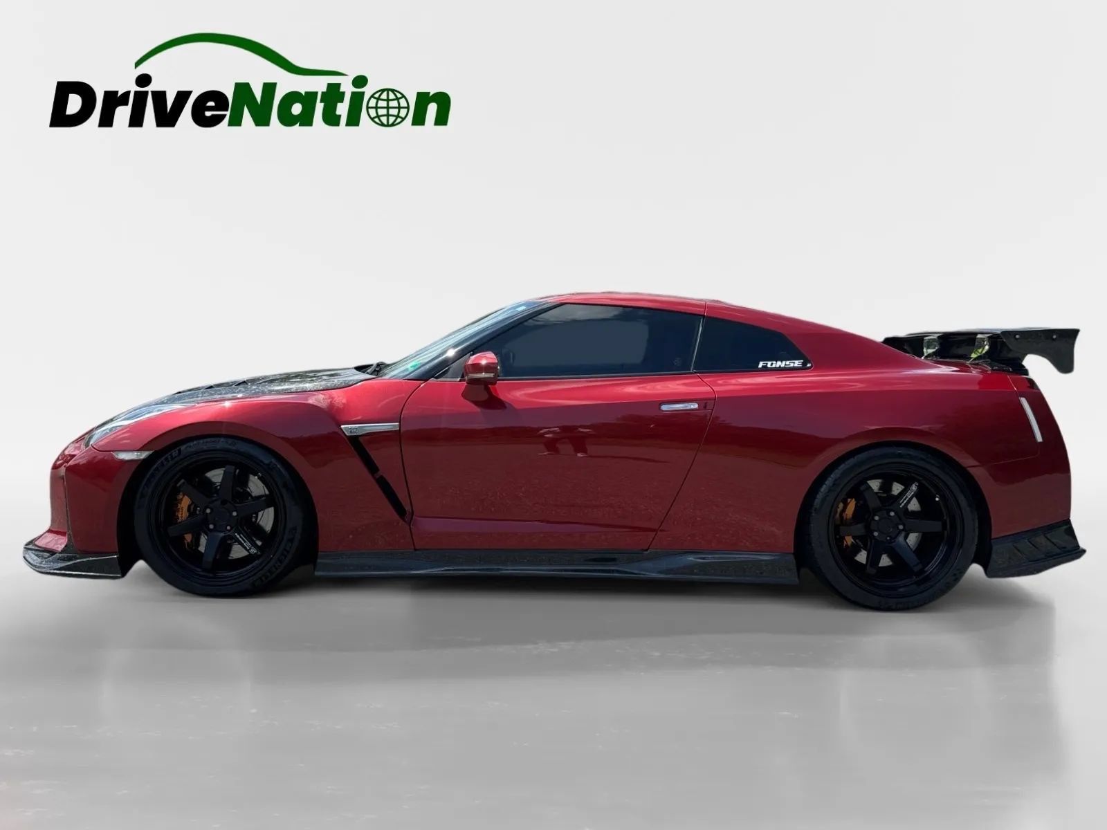 Used 2016 Nissan GT-R Premium AWD/4WD image 8