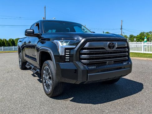 Used 2022 Toyota Tundra Limited AWD/4WD image 3