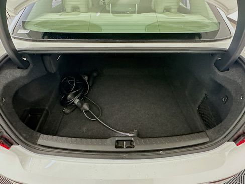 Used 2022 Volvo S60 T8 R-Design Expression w/ Premium Package image 31