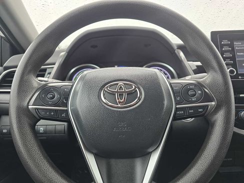 Used 2022 Toyota Camry LE FWD image 25