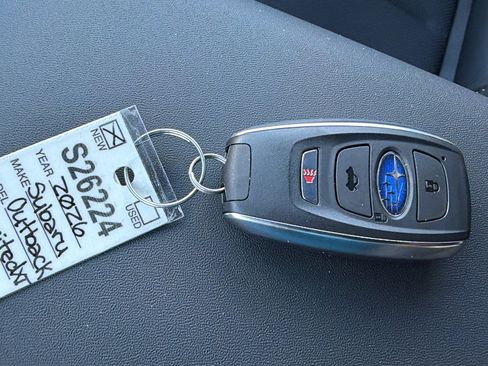 New 2026 Subaru Outback Limited XT image 29