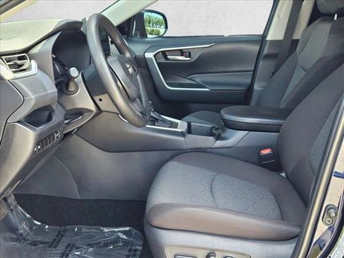 Certified 2025 Toyota RAV4 XLE w/ Convenience Package image 15