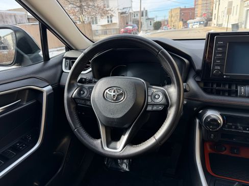 Used 2022 Toyota RAV4 Adventure AWD/4WD image 34