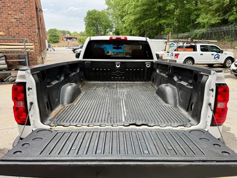 Used 2018 Chevrolet Silverado 1500 W/T w/ WT Convenience Package RWD image 16
