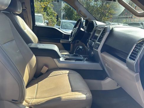 Used 2015 Ford F150 Lariat w/ Equipment Group 502A Luxury image 12