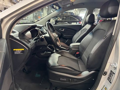 Used 2014 Hyundai Tucson SE AWD/4WD image 15