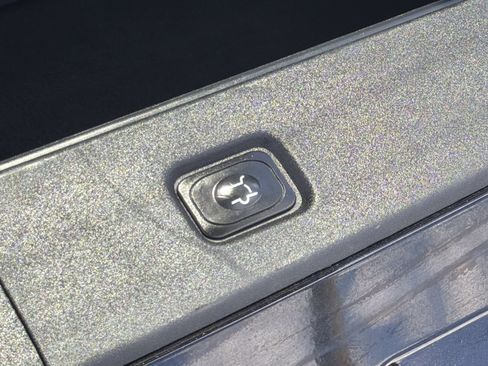 Certified 2025 Ford Expedition Platinum AWD/4WD image 29