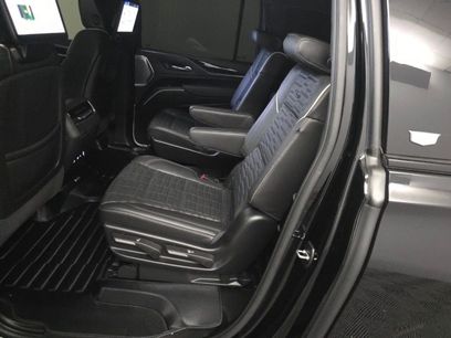 Used 2024 Cadillac Escalade ESV V w/ LPO, ONYX Package