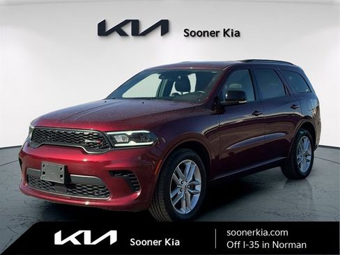 Used 2024 Dodge Durango GT image 1