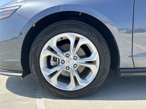 Certified 2023 Honda Accord LX image 18